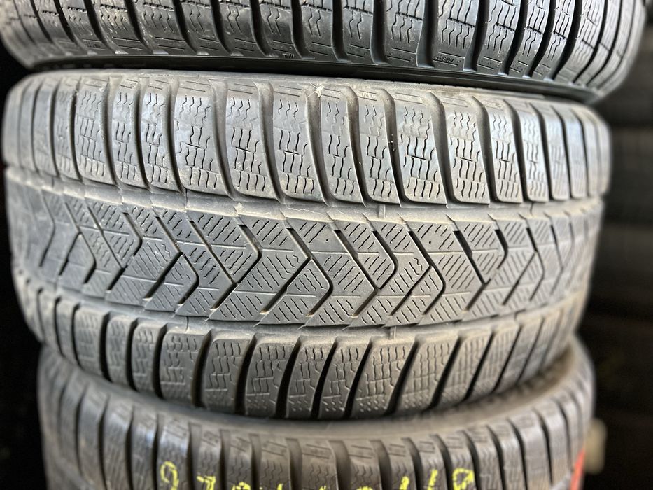 Set anvelope M+S 275/40R18 245/45R18 Pirelli!