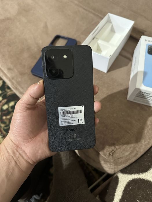 Продаю смартфон  Honor x5b plus