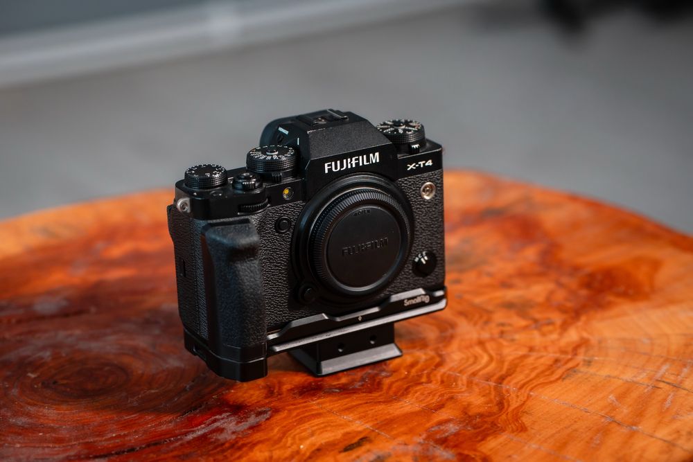 FujiFilm XT4 si XT-3