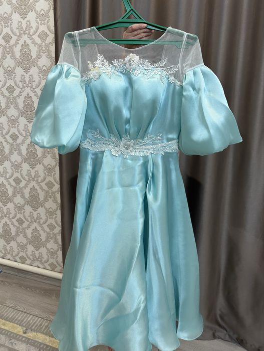 Нежное нарядное платье