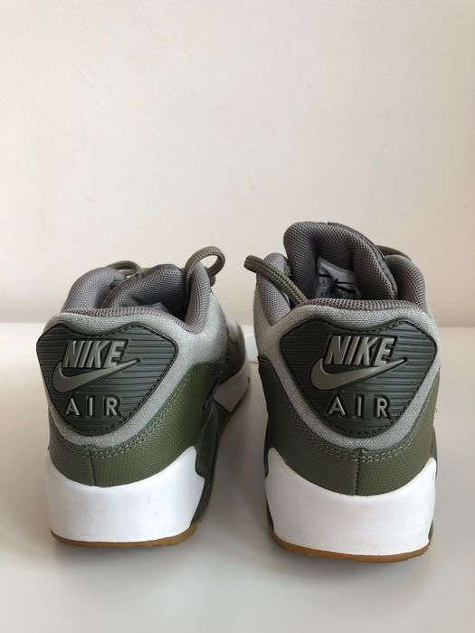 NIKE WMNS AIR MAX 90 - Medium Olive/ Dark Stucco 37.5 (4)