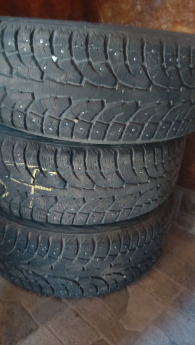 Set 4 jante + anvelope iarnă cu ținte, R17 225/60