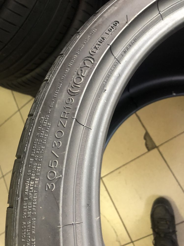 305 30 19 Michelin de vara
