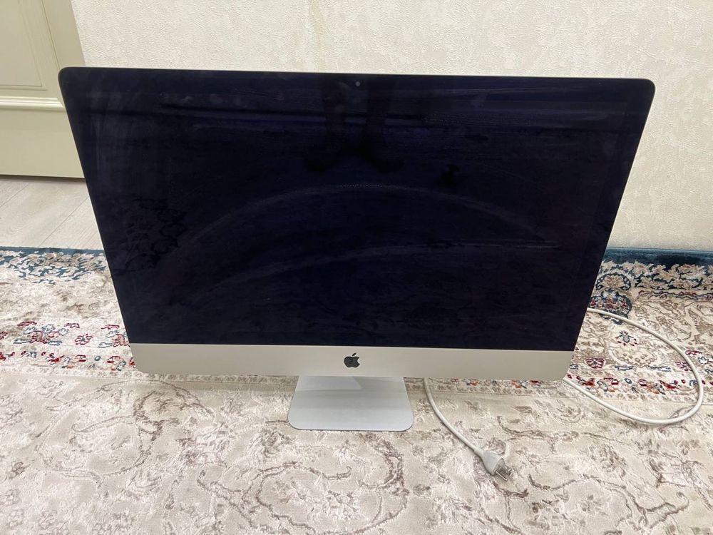 Sotiladi iMac 27inch 2015- Идеал