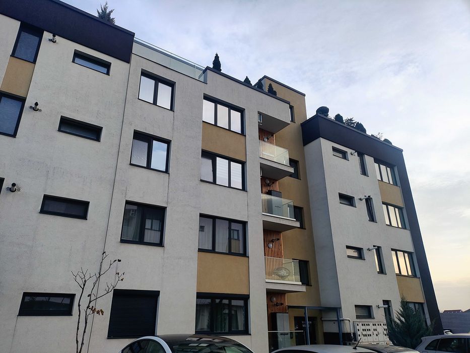 Inchiriere penthouse-ultra modern & panorama superba, Sibiu