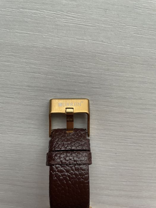 Ceas barbatesc Curren