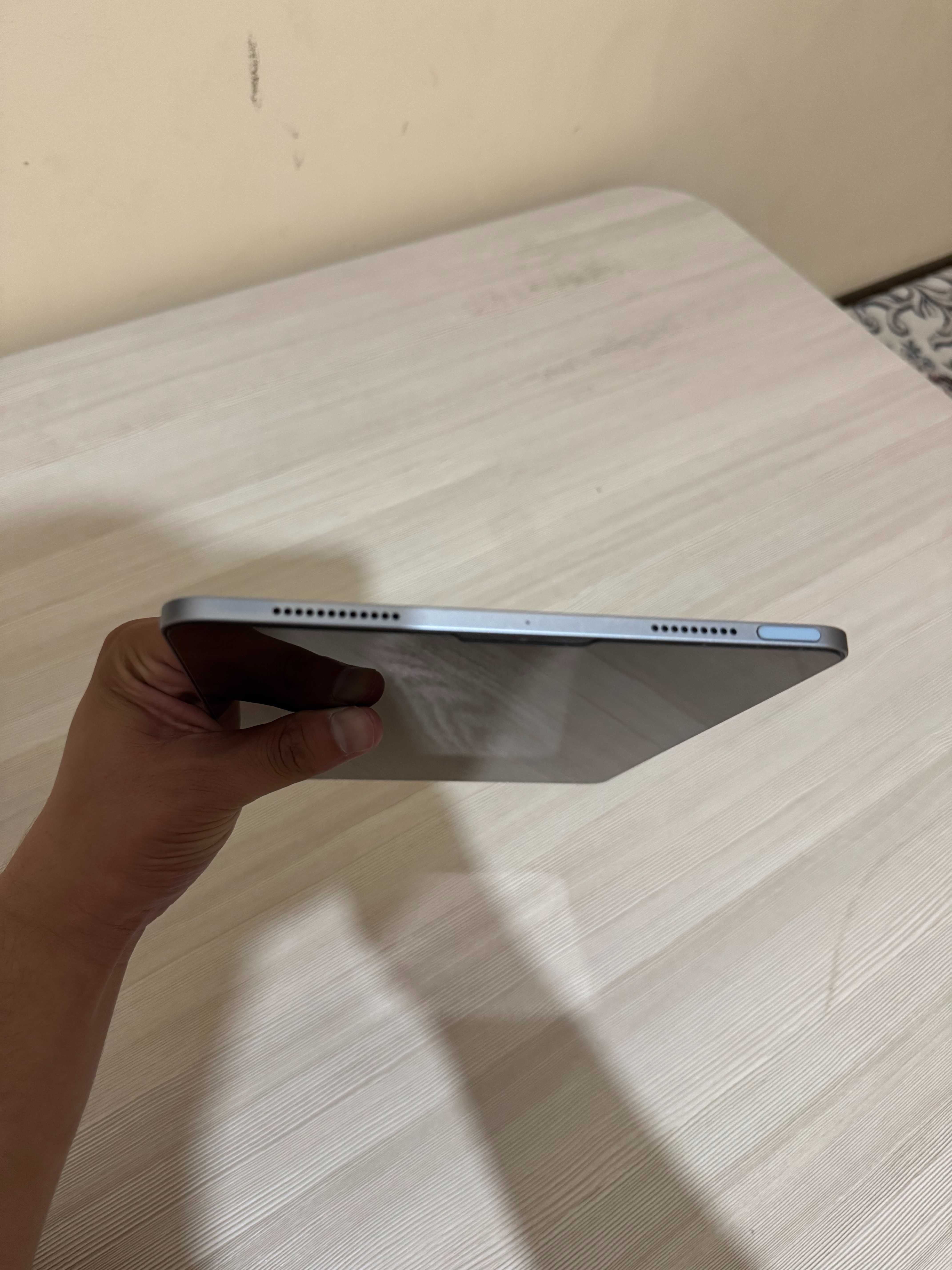 iPad Air 4 2022 Only WiFi 64GB Space Gray karobka dok bor