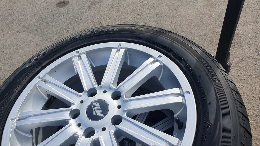 Anvelope iarna HANKOOK 225 60 R17,  4 bucati