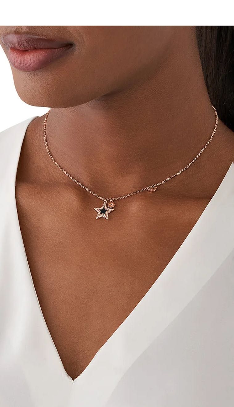 Колие Emporio Armani със звездичка