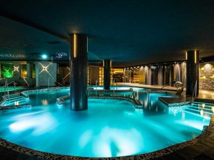 Продава се Тристаен апартамент в Свети Влас - 138 кв.м за 1993 €/кв.м - Снимка #14