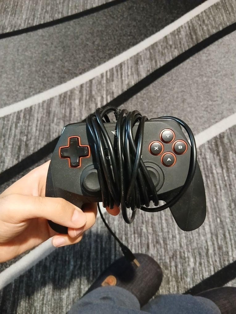 контролер / джойстик Trust GXT 540