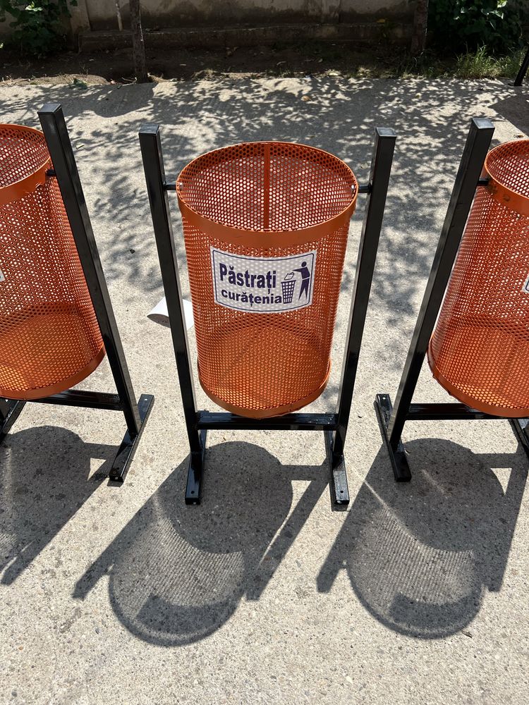 Cos de gunoi stradal/ lemn/ metal/ tabla perforata
