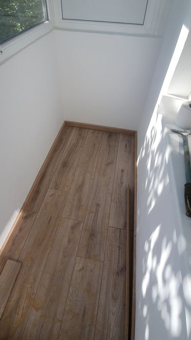 Zugrav glet parchet reparatii finisaje lavabil meserias montaj mobila