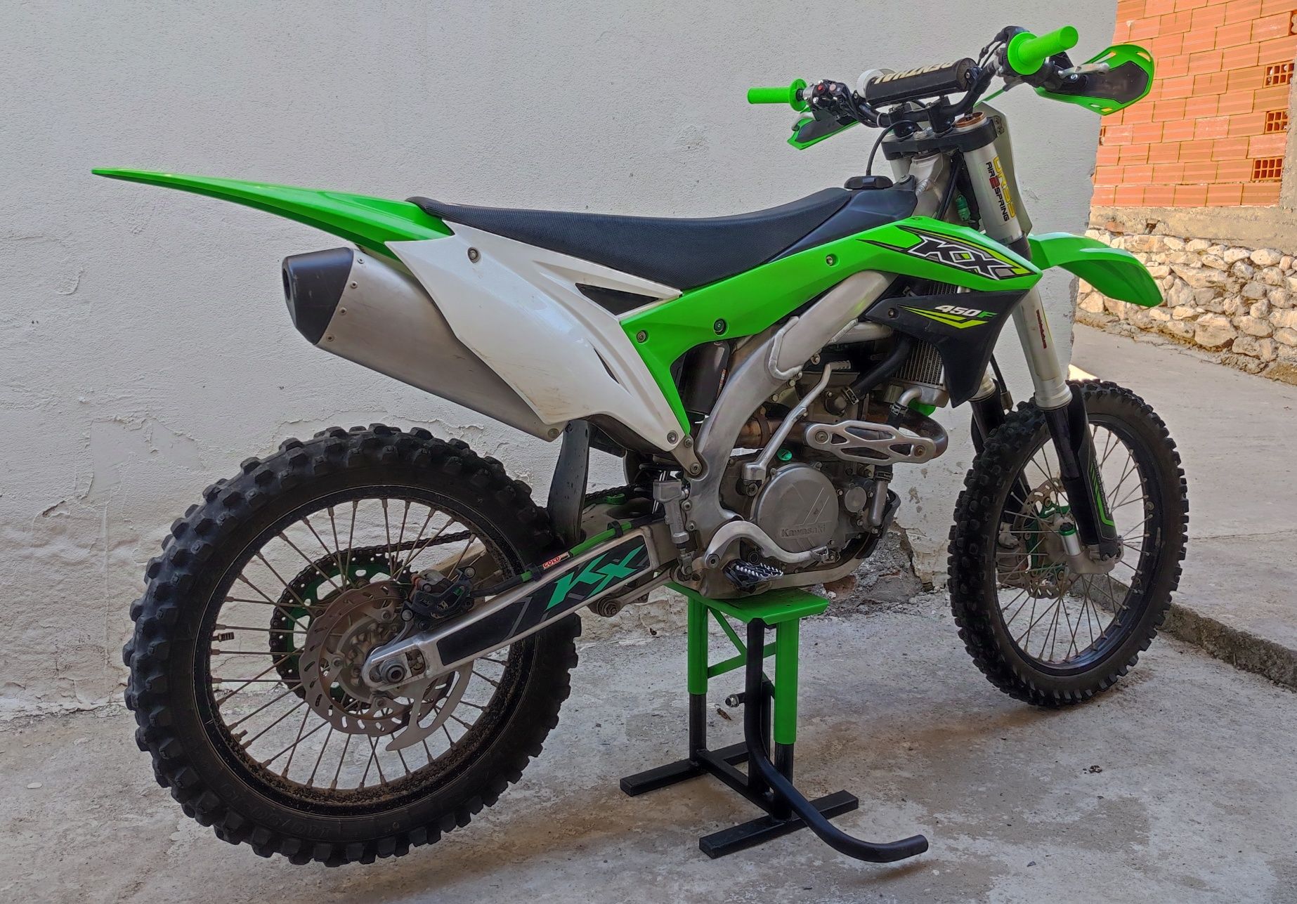 Продавам Kawasaki KX450F 2018