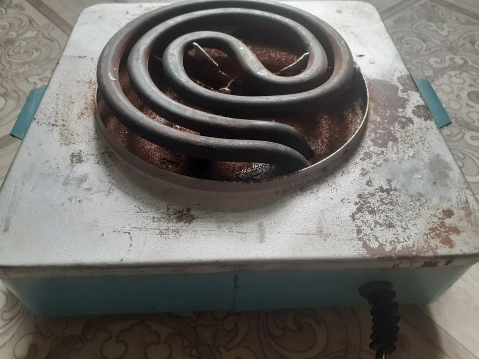 Продам электропечь цена 6000тенге