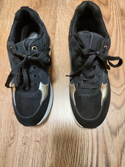 Дамски маратонки