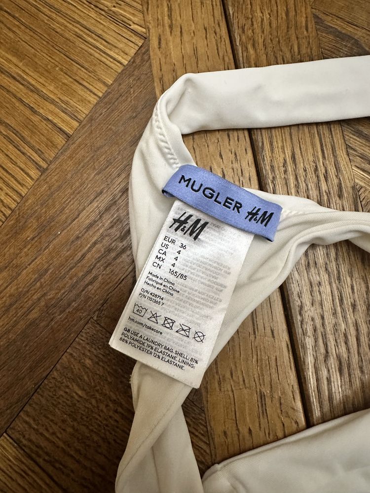 Costum de baie HM x Mugler alb