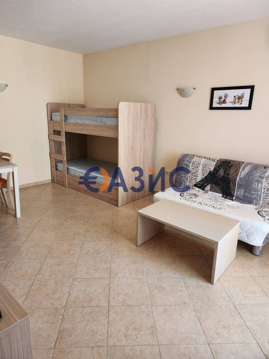 Продава се Двустаен апартамент в к.к. Слънчев бряг - 65 кв.м за 1124 €/кв.м - Снимка #13