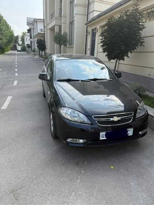 Gentra sotiladi, Продается Джентра