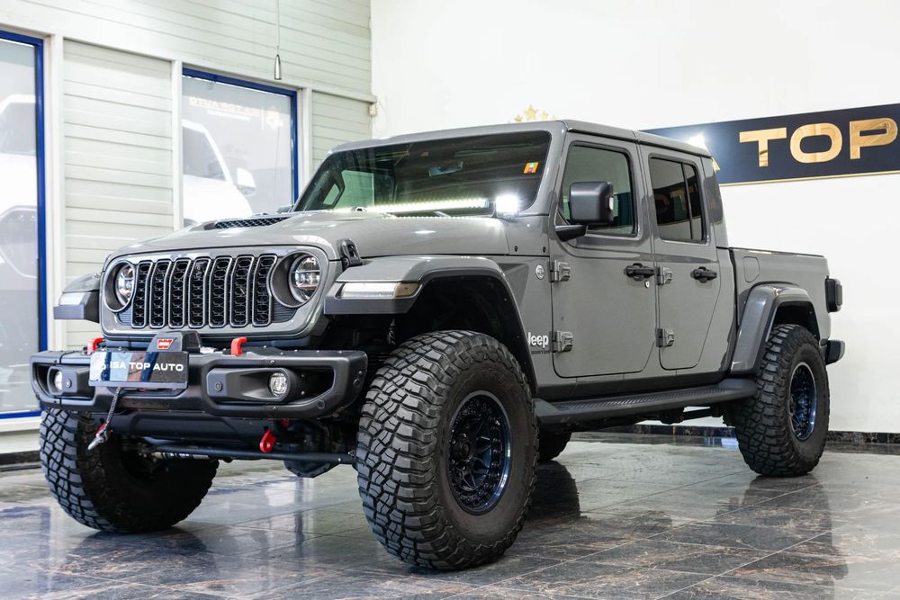 Jeep Gladiator Rate Leasing Garantie 24 Luni