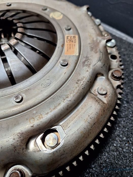 Kit ambreiaj VOLKSWAGEN JETTA IV 162, 163, AV3, AV2 2009 - > TDI CAYC 03L141016J , 03L141025Q