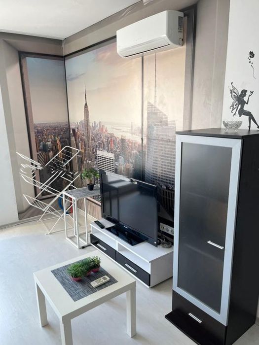 Дава се под наем Двустаен апартамент в София, Кръстова вада - 53 кв.м за 650 € - Снимка #2