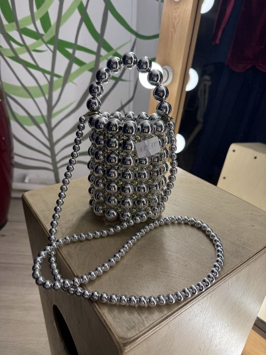 Женские сумочки праздничные или на выход