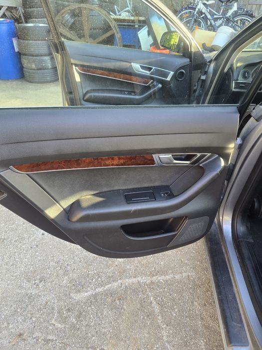 Audi A6 2005. 3000 cmc quattro