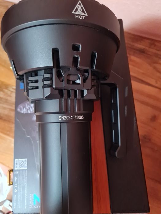 Lanternă imalent ms 32. 200.000 lumeni