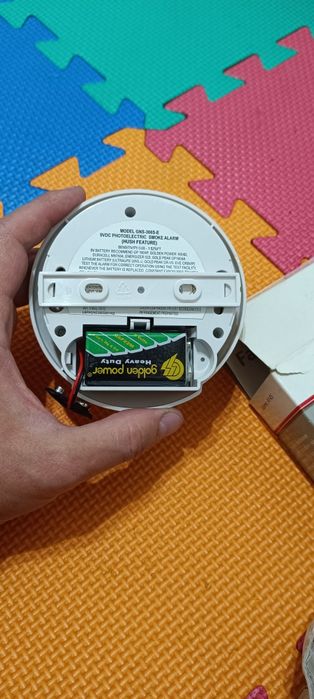 Detectoare de incediu/fum cu alarma Germania