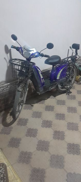 Холати яхши озгина хайдалган