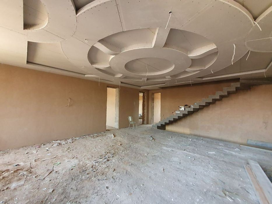 Срочно продаётся 3х этажный дом