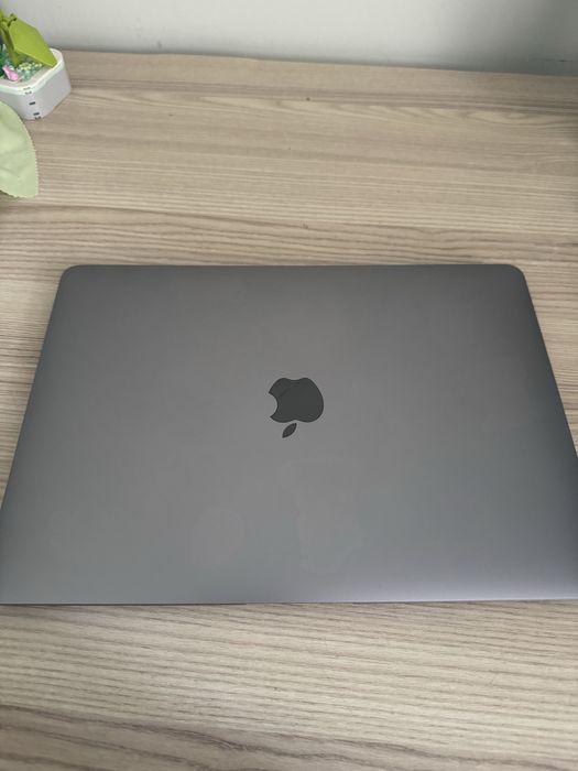 Macbook air 13 2020 года