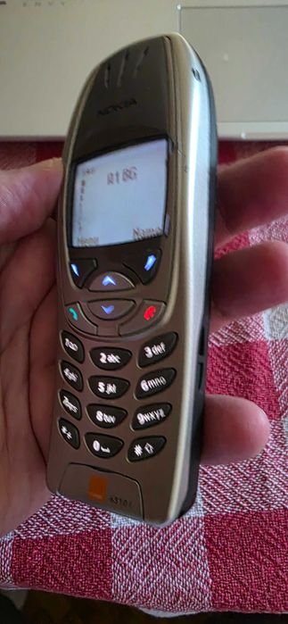 Мобилен телефон Нокиа Nokia 6310i- Отключен към всички оператори