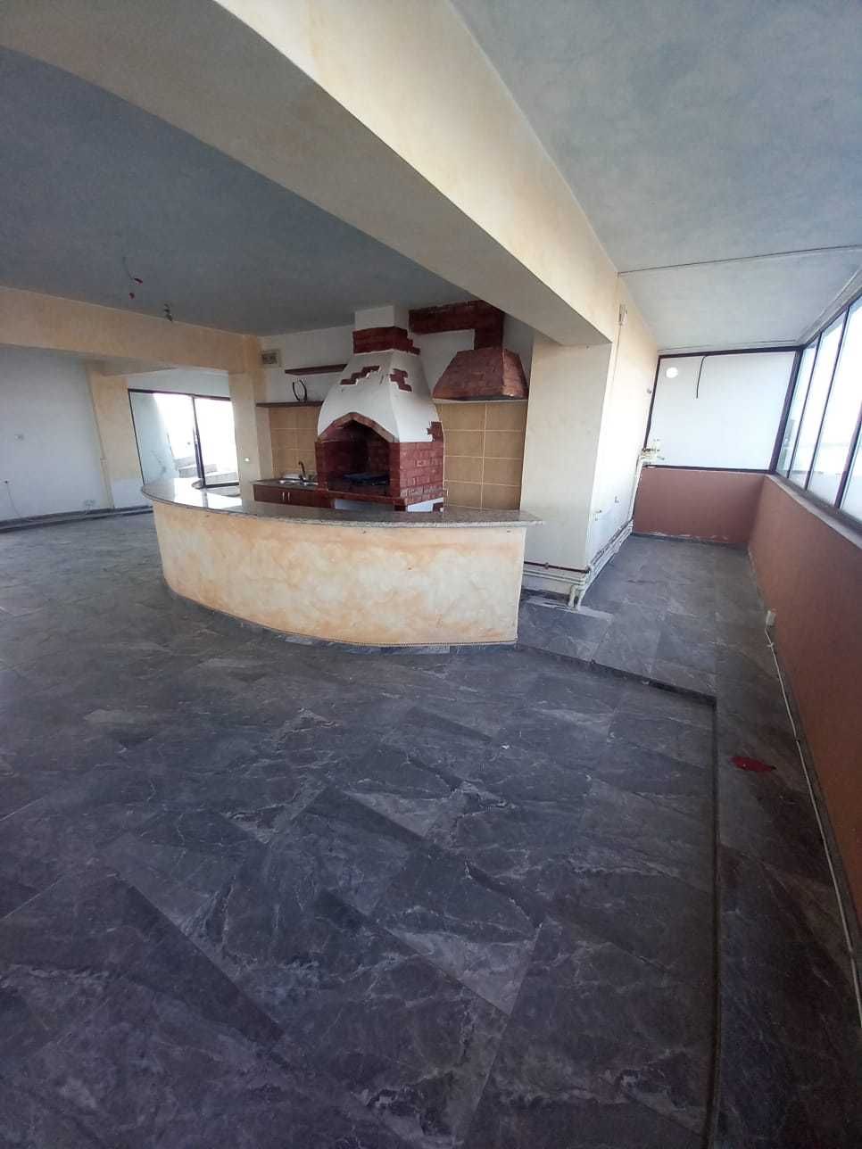 PENTHOUSE Ultracentral