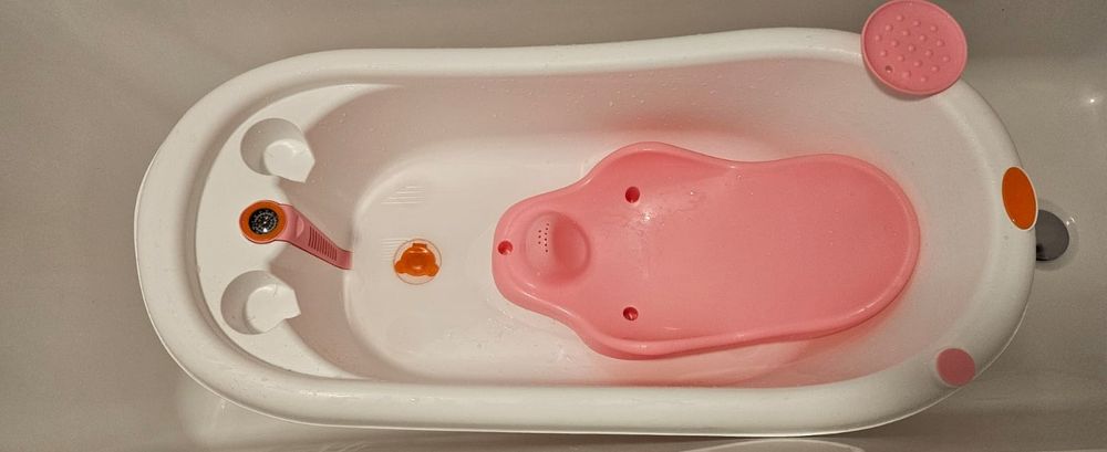 Cadita baie bebelusi cu reductor detasabil si termometru