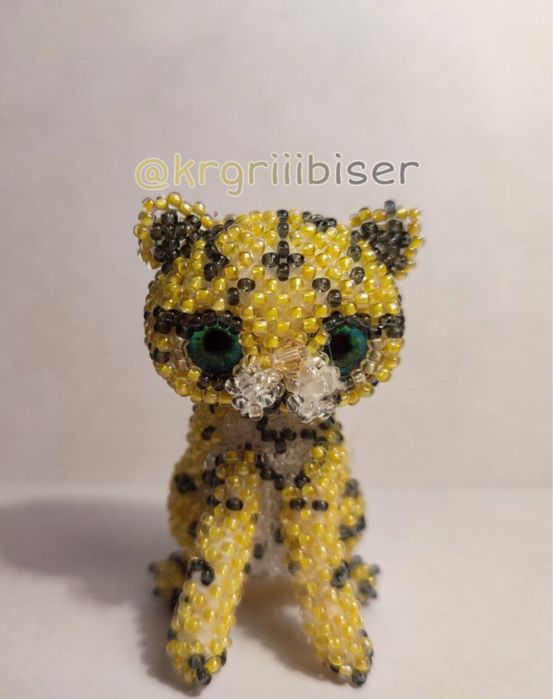 игрушка из бисера-леопард