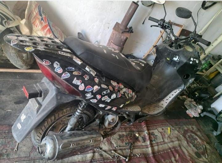 Продам скутар вложений не требует