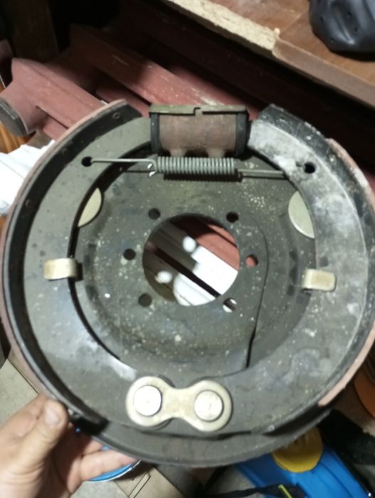 Тормоза в сборе на газ