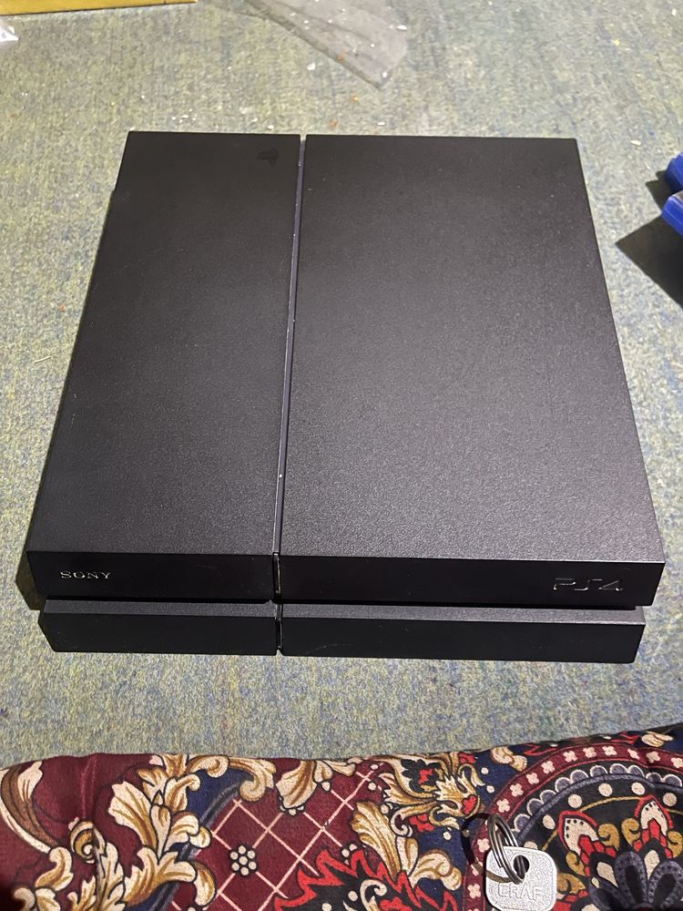 Playstation 4 fat ps4