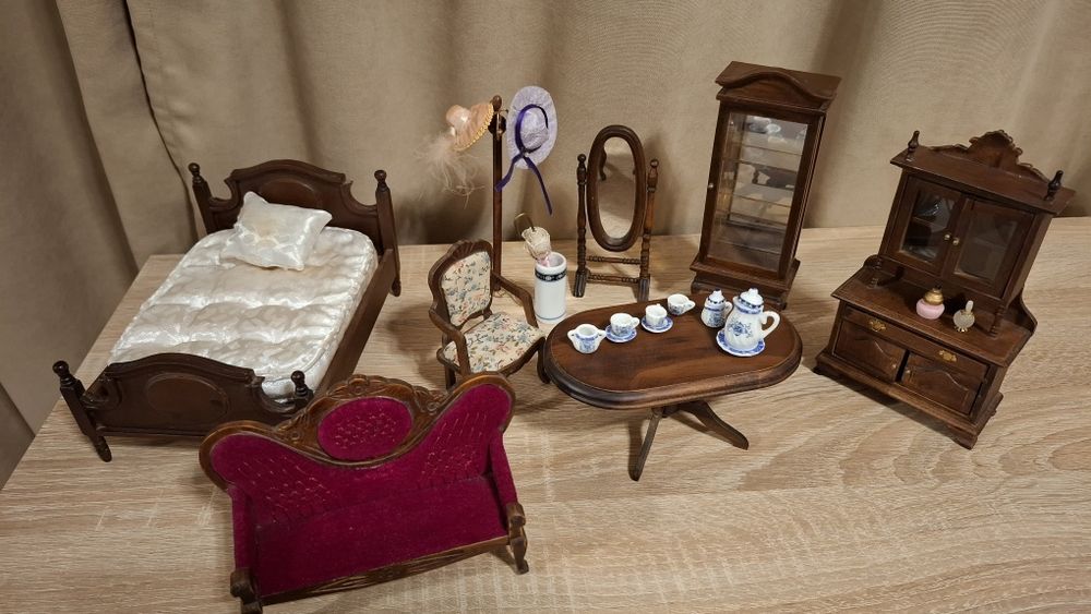 Mobilier in miniatura
