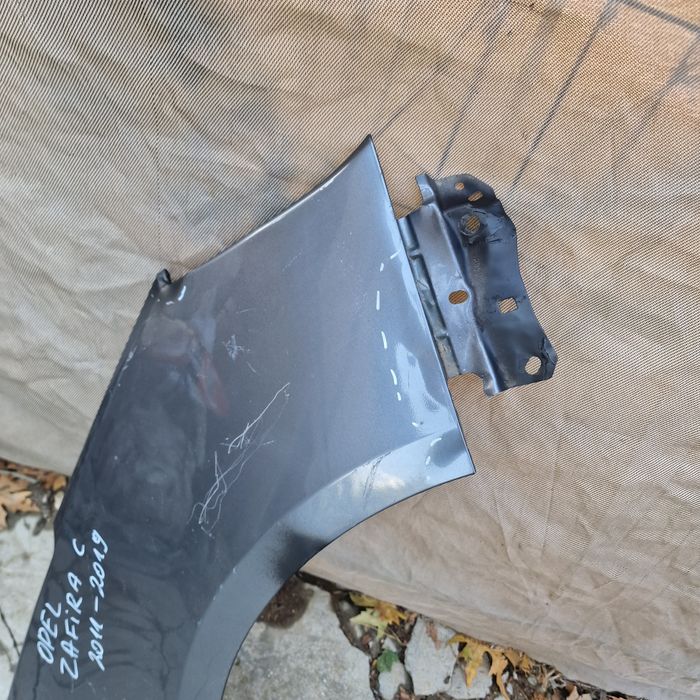 Opel Zafira C 2011-2019 десен калник