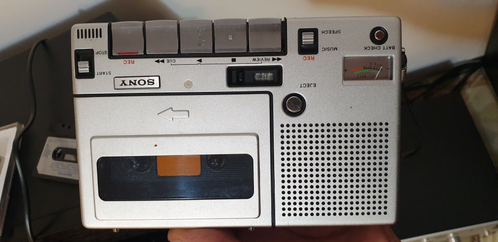 Reportofon casete Sony TC-150