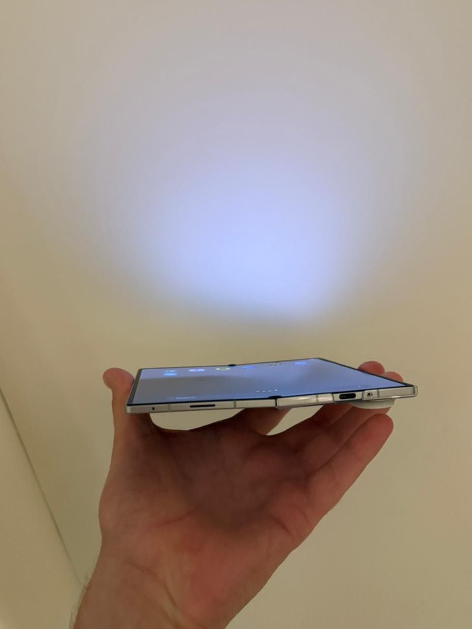 Samsung Z Fold 7 (512GB) + Watch 8 Classic 46mm – перфектен комплект!