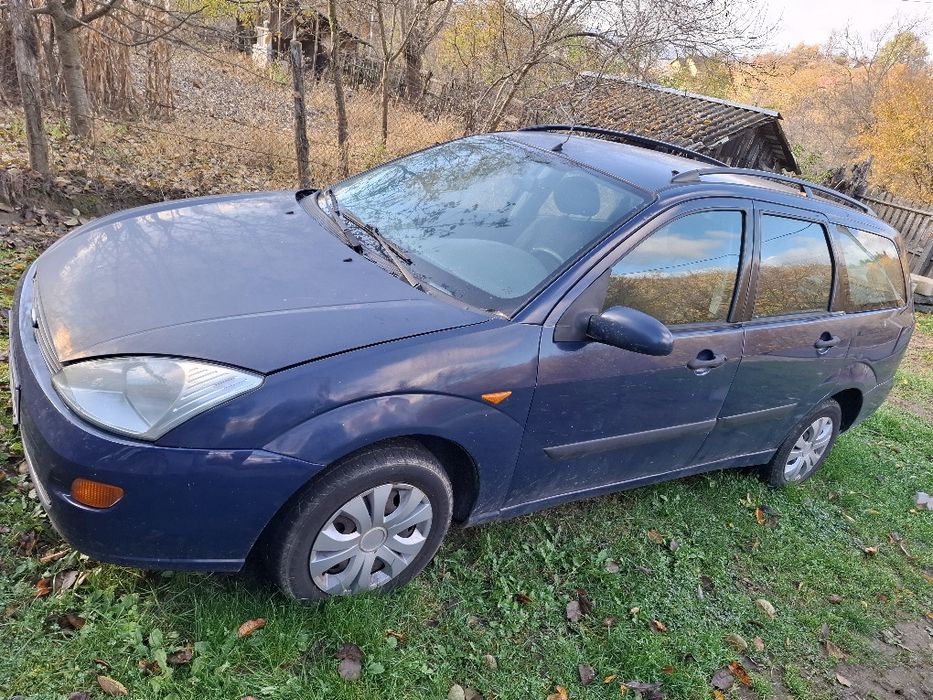 Vând Ford Focus,  an fabricație 2001