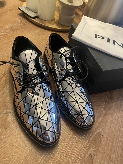 Pantofi Pinko  marime 37