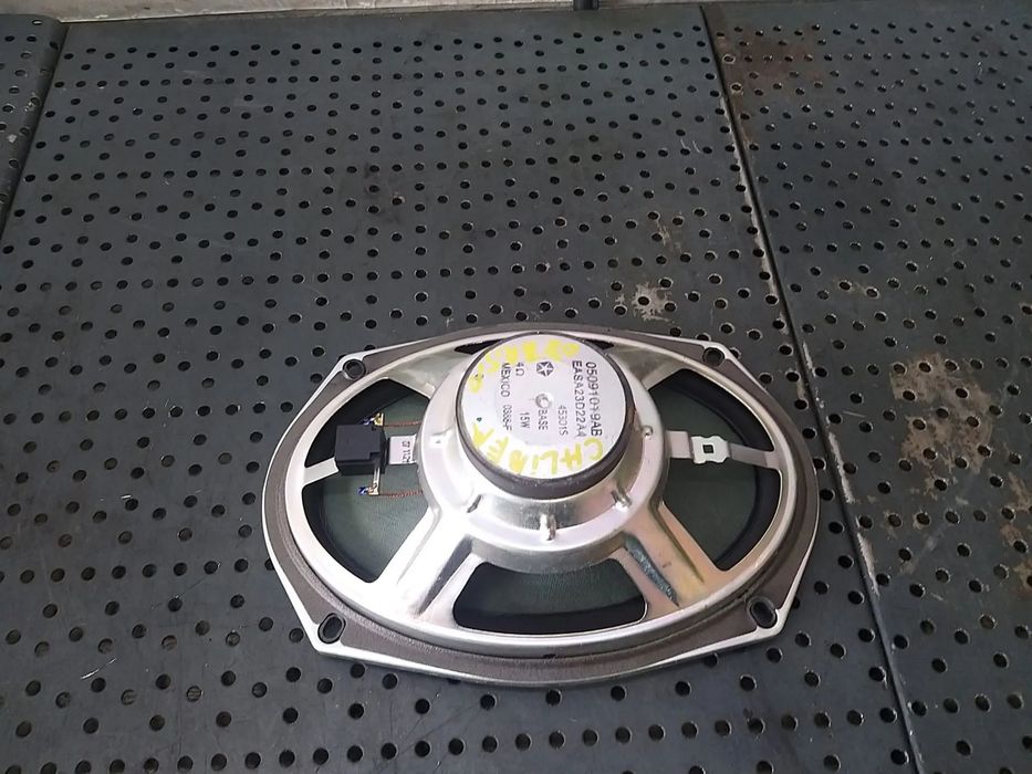 Boxa audio dreapta spate dodge caliber 05091019ab easa23d22a4