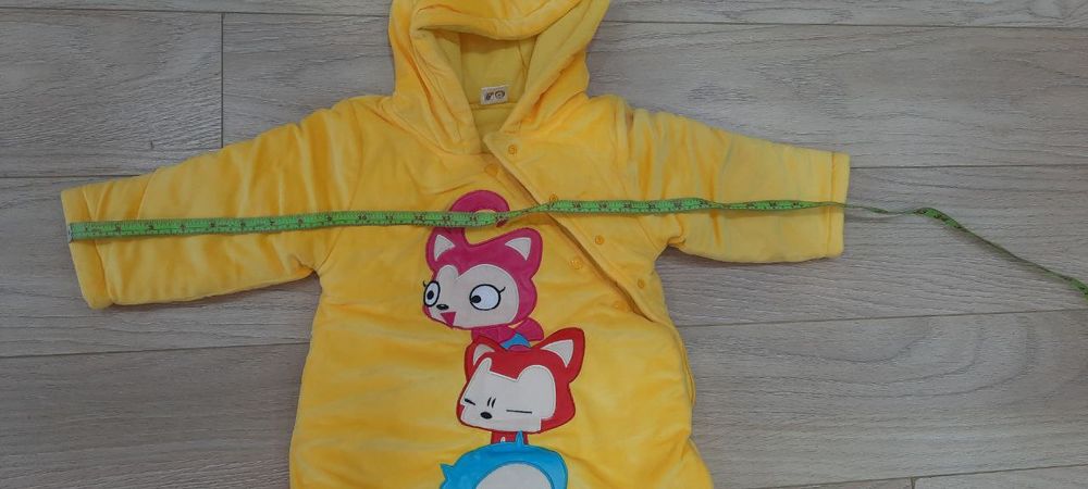 Продам детский комбез с 4 -10 месяцев