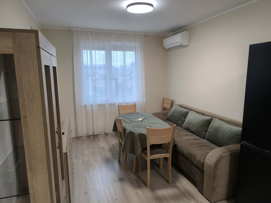 Дава се под наем Двустаен апартамент в Велико Търново, Централна гара - 55 кв.м за 316.2 € - Снимка #2