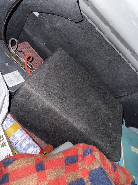 Буфер 5ый элемент, компактный, бассистый, салон полностью забирает